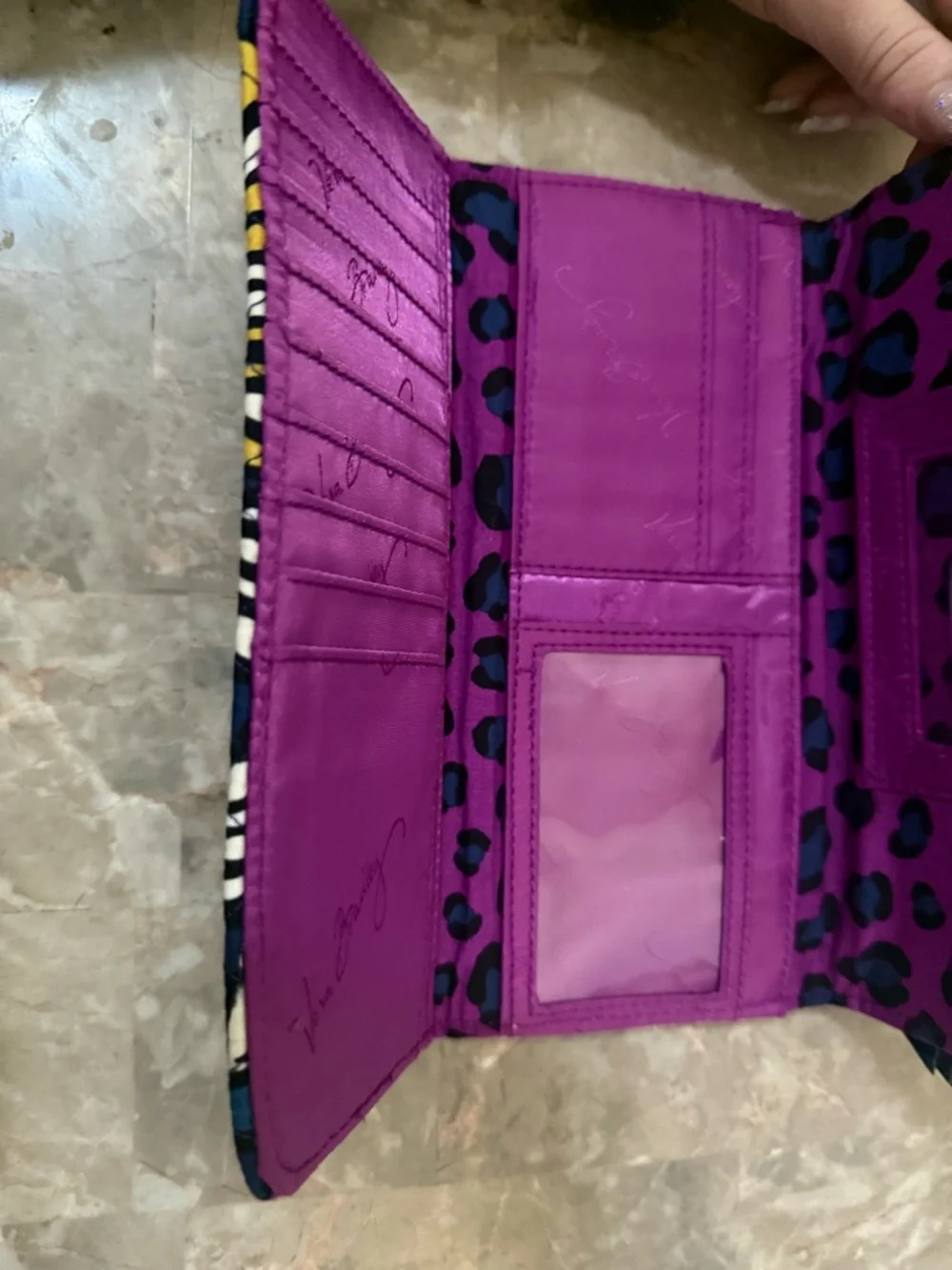 VERA BRADLEY Trifold Organizer Wallet - African Violet - Exact One - NWOT - Picture 5 of 5